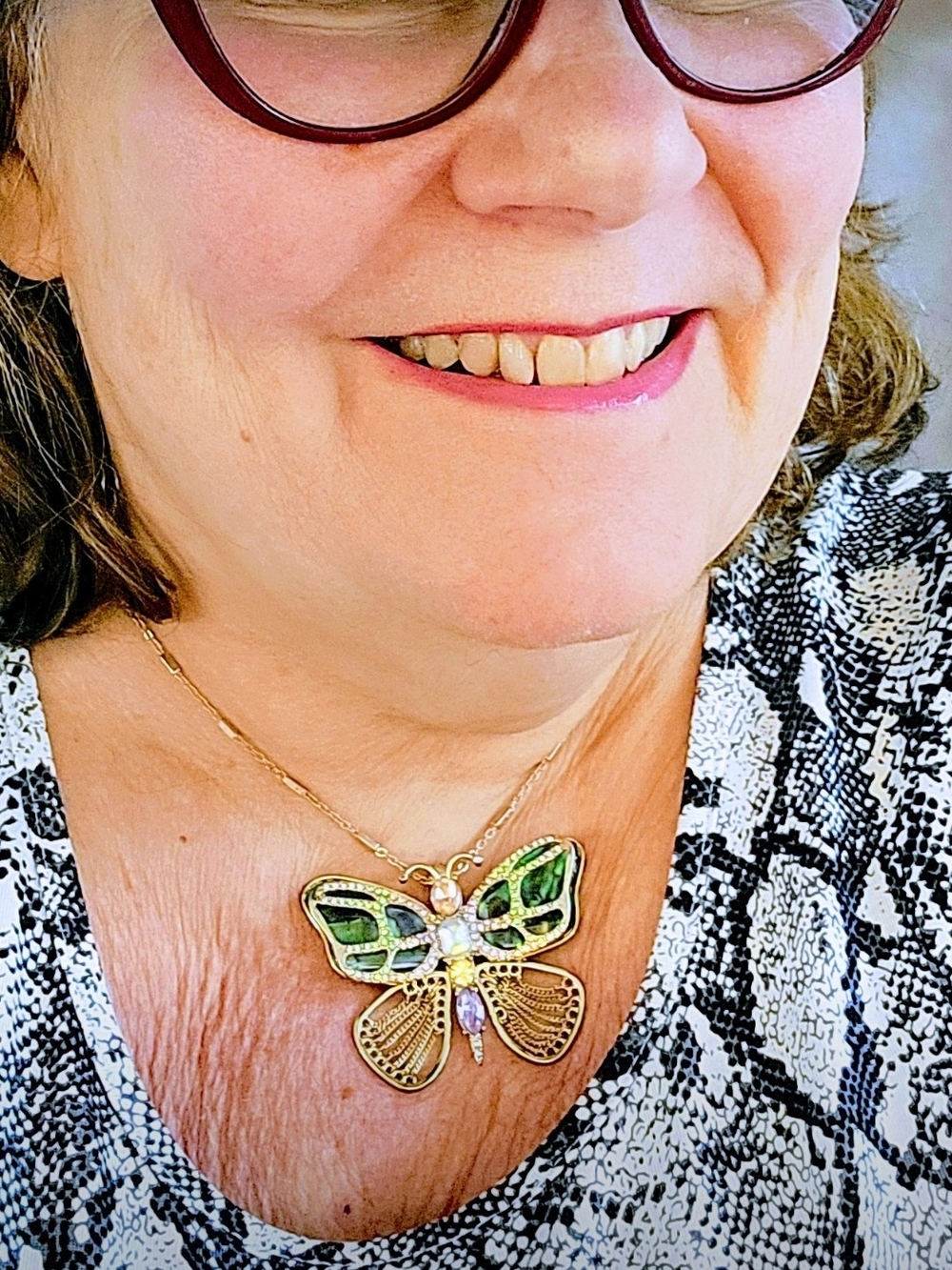 NEW NWOT Betsey Johnson Gold Butterfly Pendant Necklace with Green Enamel Wings